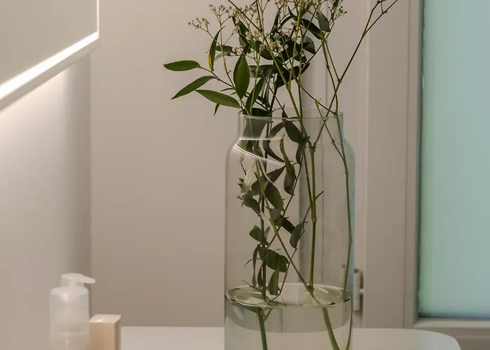 Luxury, Quiet Flat Overlooking Lägenhet Zürich