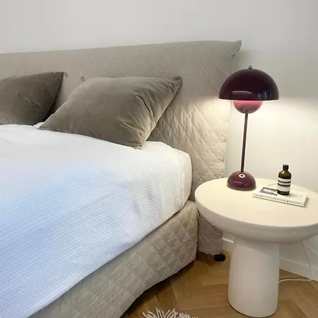 Luxury, Quiet Flat Overlooking * Curych