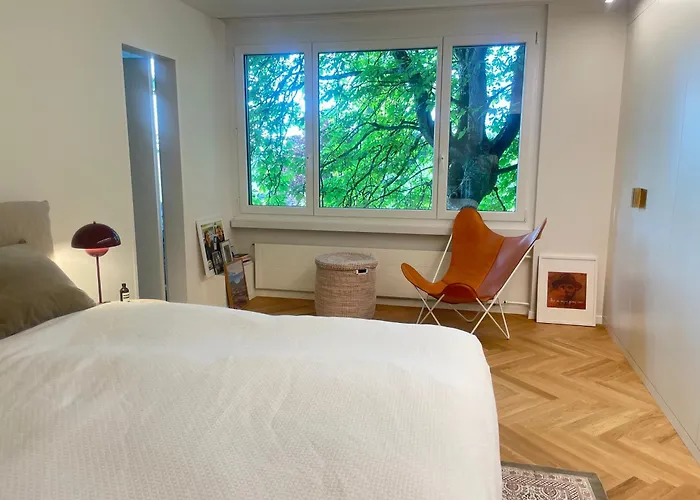 Luxury, Quiet Flat Overlooking Apartamento *