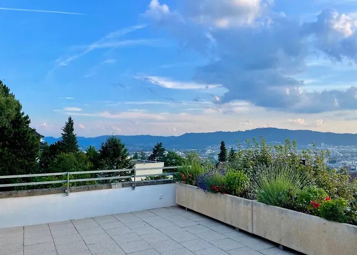 Apartamento Luxury, Quiet Flat Overlooking Zurique