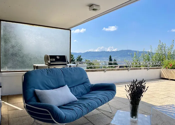 아파트 Luxury, Quiet Flat Overlooking